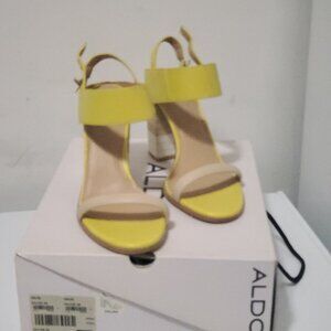 Yellow & white Pumps